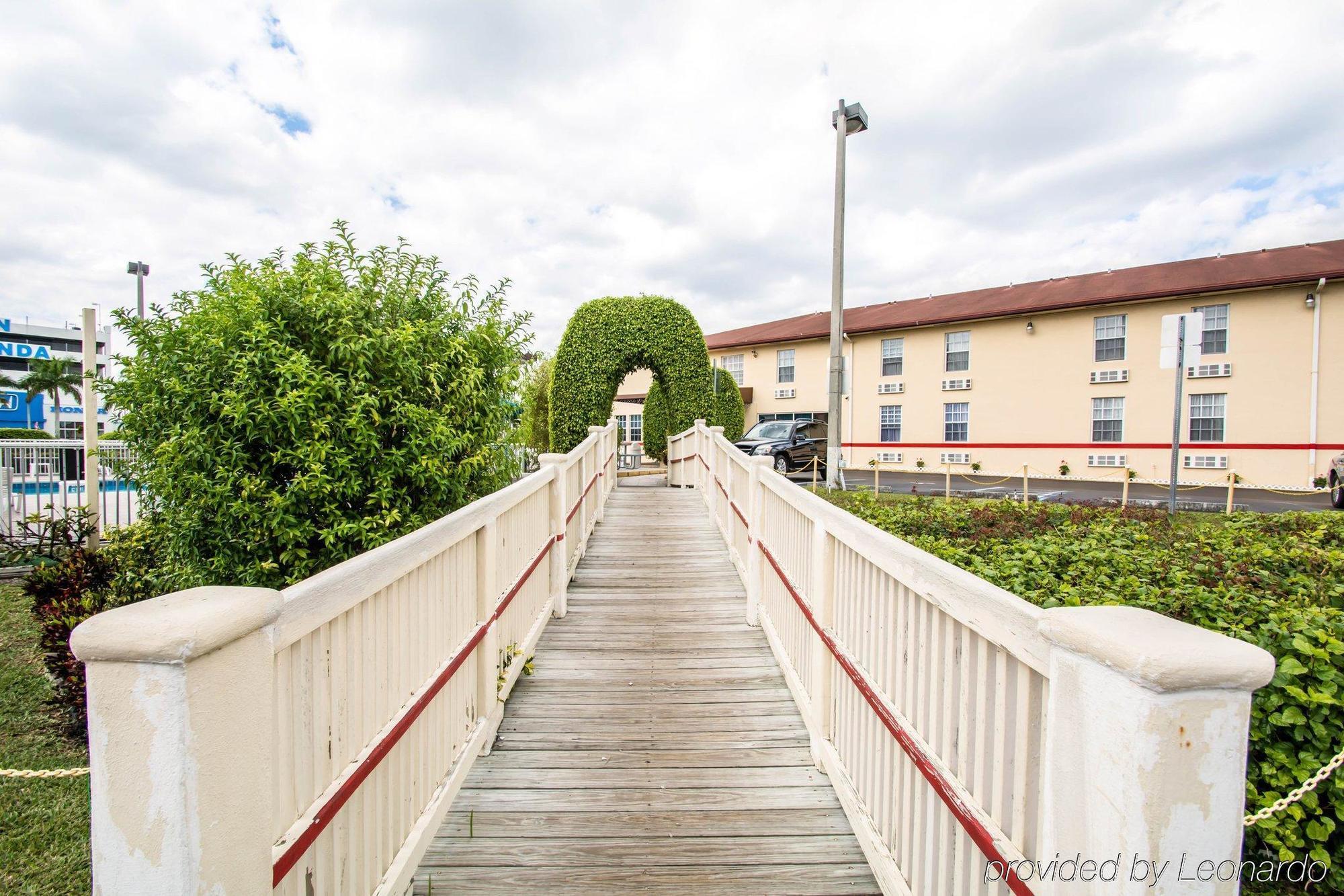 Belmont Inn & Suites Florida City Kültér fotó
