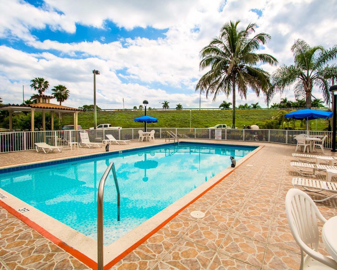Belmont Inn & Suites Florida City Kültér fotó